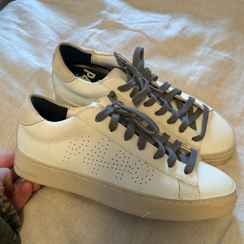 P448 Sneakers